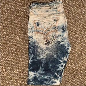 Men’s Rock Revival Jeans